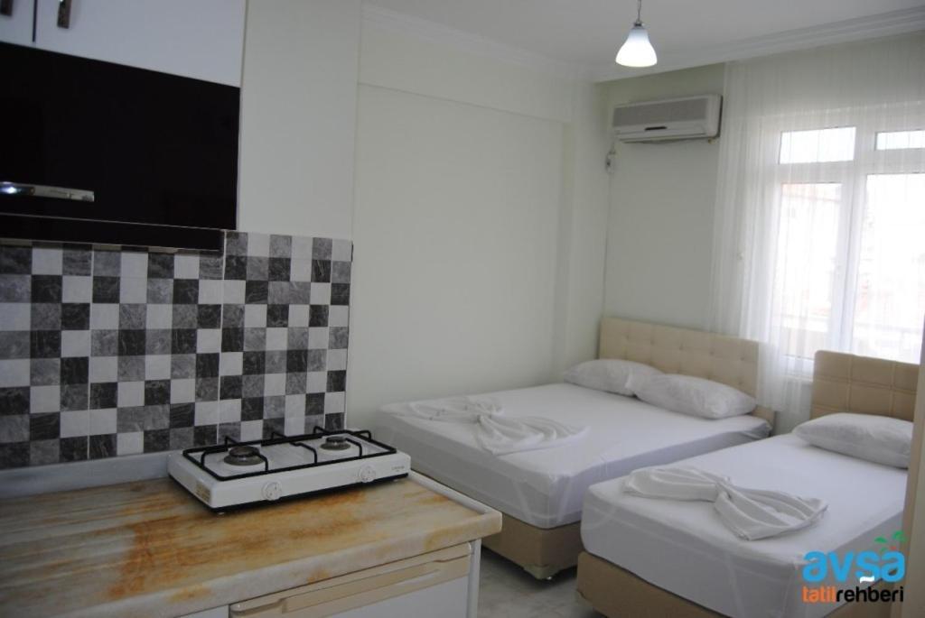 Avsa Motel Marmara Adasi Exterior photo