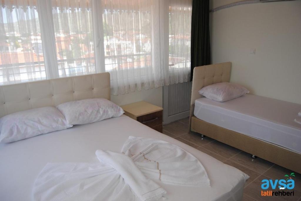 Avsa Motel Marmara Adasi Exterior photo